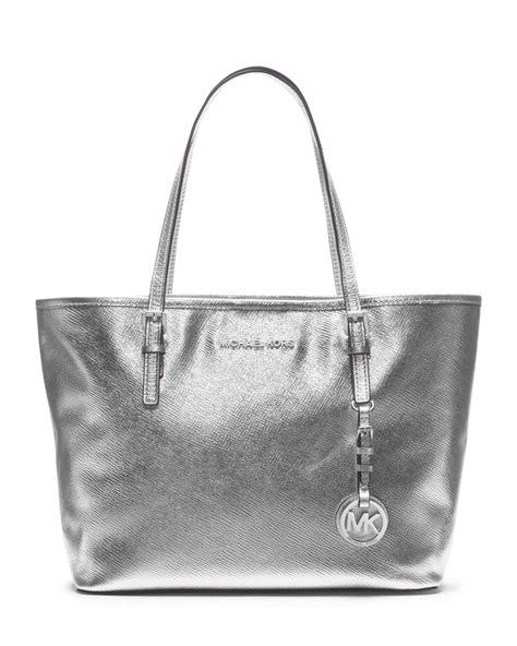 michael kors jet set travel silber|michael kors designer tote jetset.